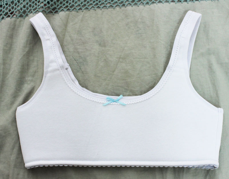 �t�@�[�X�g�u���i�X�|�u���E�X�|�[�c�u���j�@�u���[���{���@�a�h�f